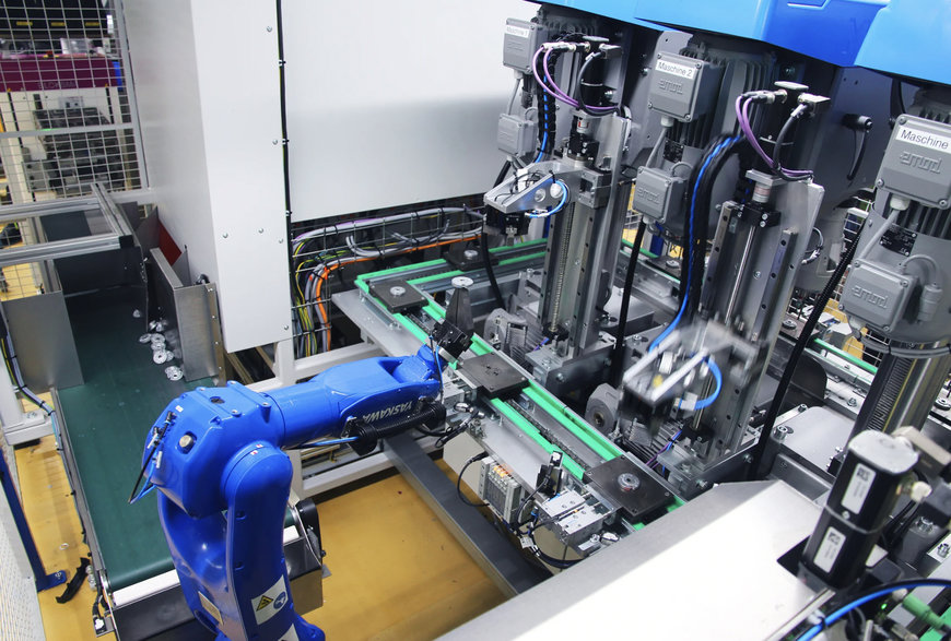 Yaskawa: Automation und Digitalisierung dank smarter Vernetzung von Robotern und Motoren